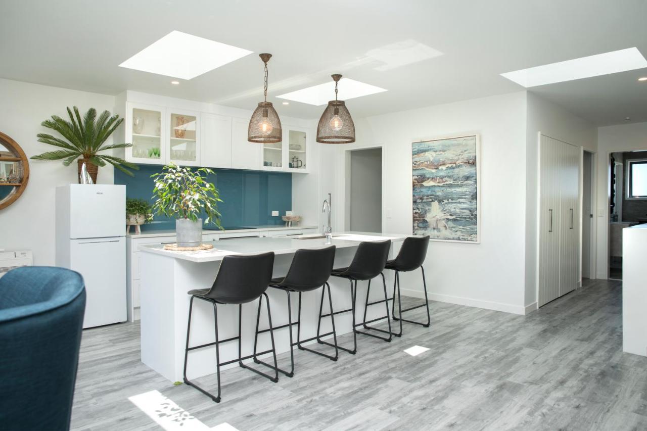 Boathouse Apartments Піктон Екстер'єр фото